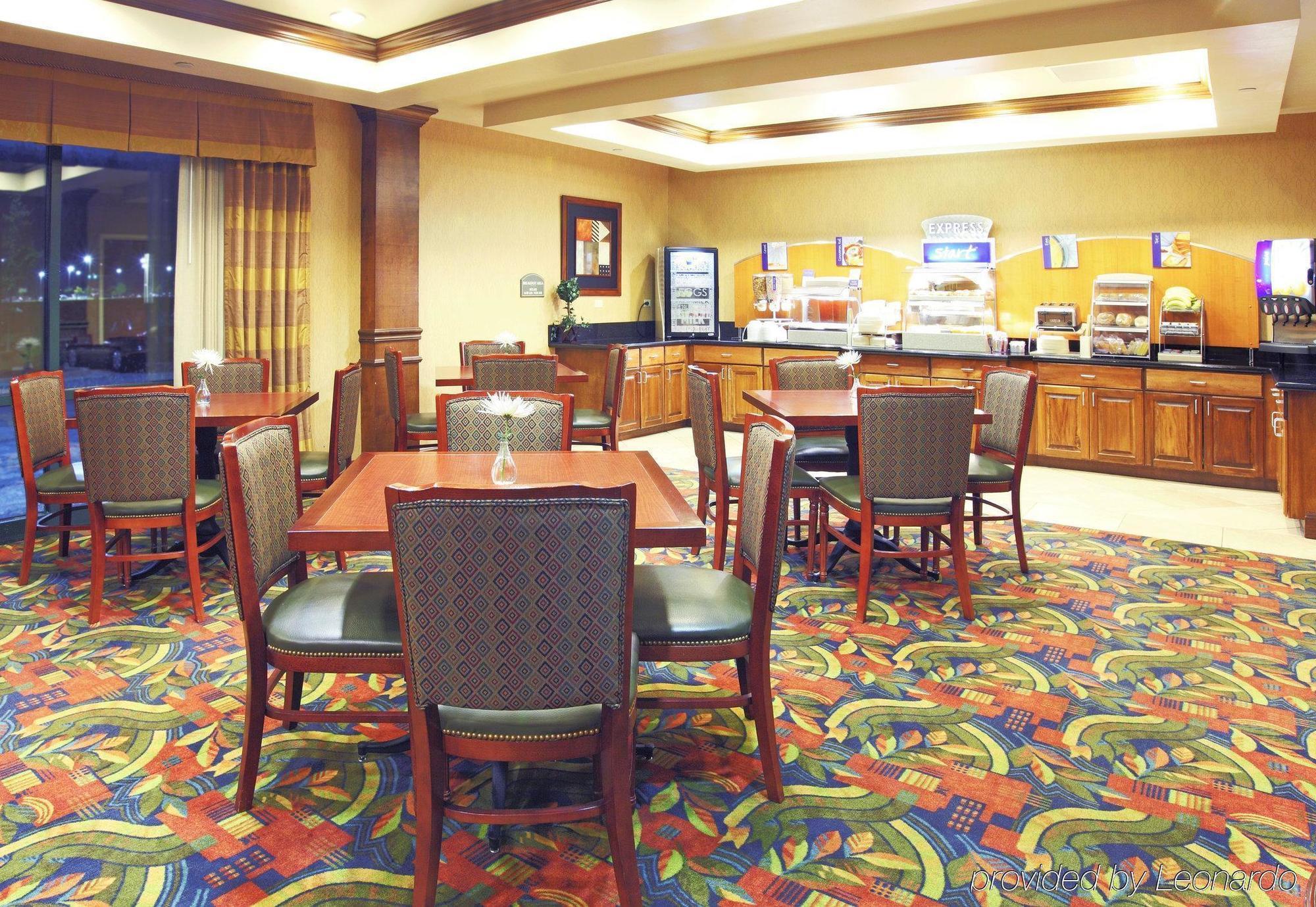 Holiday Inn Express Suites Little Rock West By Ihg Exterior photo
